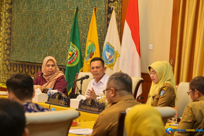 
 Gubernur Kepulauan Riau Ansar Ahmad memimpin Rakor Pemerintah Daerah Kabupaten/Kota se Provinsi Kepri di Gedung Daerah, Tanjungpinang, Senin (7/9/2026). 