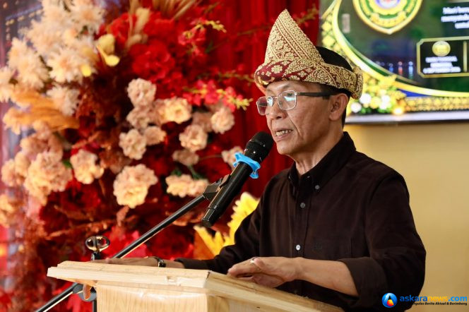 
 Wali Kota Batam, Amsakar Achmad, memaparkan sejumlah capaian Batam saat membuka Mubes ke-3 PKBSS Kepri di Hotel S, Batam, Minggu (6/9/2026). 