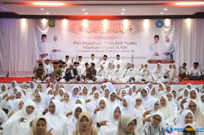 
 Maulid Nabi 1448 H, Wali Kota Lis Darmansyah Apresiasi Dedikasi Kader PKK dan Posyandu