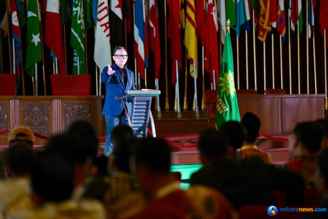 
 Wamendagri Bima Arya: Karakter dan Kecerdasan Intelektual Harus Berjalan Beriringan