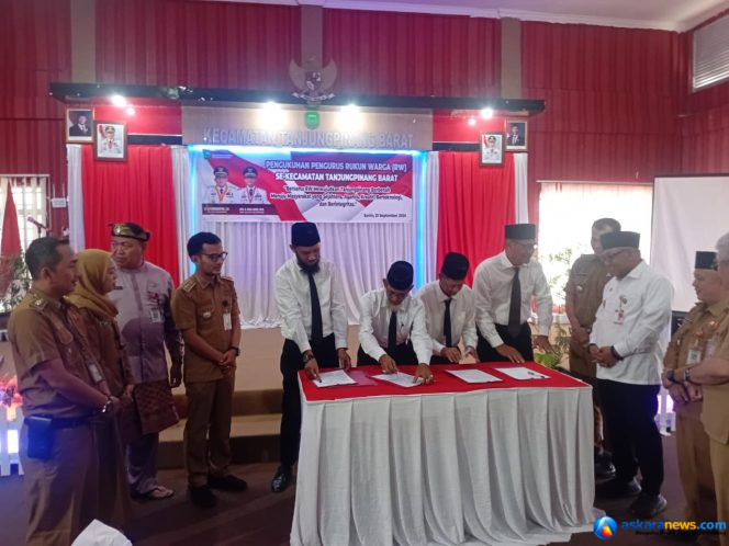 
 Wali Kota Lis: RT/RW Bukan Individu, Tapi Perangkat untuk Layani Masyarakat