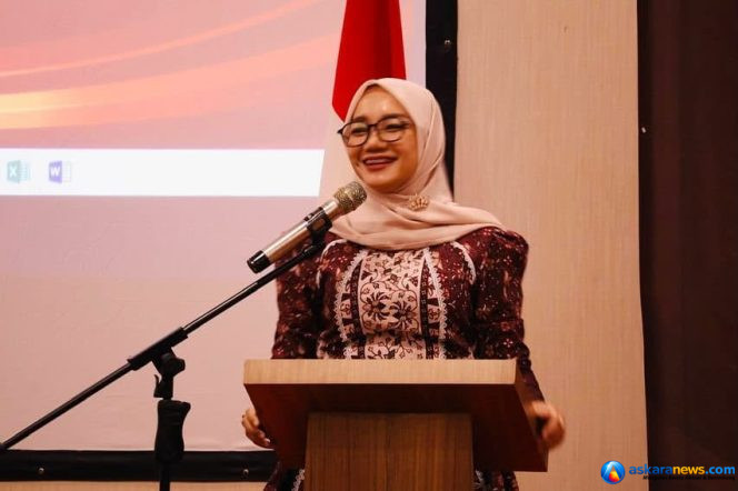 
 Aneu Nursifah Hadir di Forum Nasional, Sampaikan Pengalaman dan Wejangan Kepemiluan kepada Pelajar