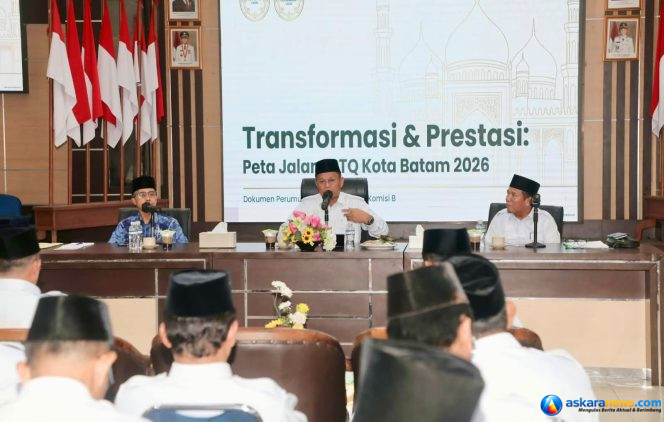 
 Ketua LPTQ Batam, Firmansyah, memimpin Musker LPTQ Kota Batam 2026 di Kantor Wali Kota Batam, Sabtu (24/10/2026). 