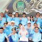 Wali Kota Batam, Amsakar Achmad, dan Wakil Wali Kota Batam, Li Claudia Chandra, bersama pimpinan dan anggota DPRD Batam dan sejumlah pejabat Batam saat perayaan HUT DPRD Batam, Sabtu (31/10/2026). 