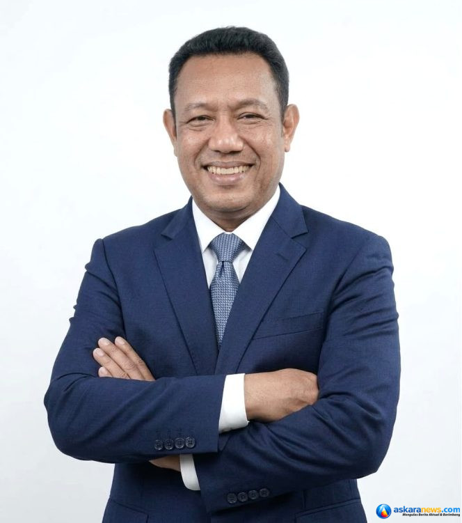 
 PUTUSAN MK DAN BENANG KUSUT ADMINISTRASI NEGARA