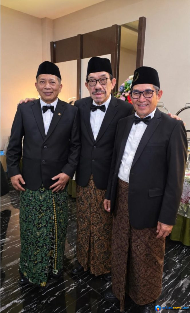 
 Kongres Syarikat Islam ke-42 di Surabaya berlangsung sukses, Lancar dan Khidmat.