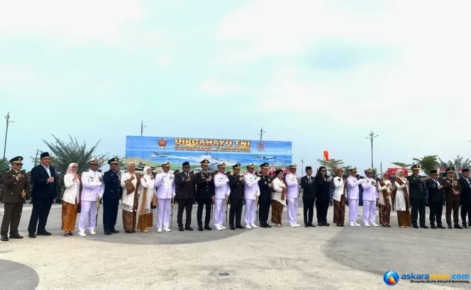 
 Wali Kota Lis Hadiri Upacara HUT ke-81 TNI di Tugu Sirih