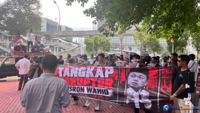 
 FABEM dan Koalisi Ormas Kepung KPK, Desa Usut Nusron Wahid beserta Kroni-kroniya